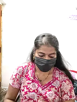 tamil Sigappu Roja online show from December 2, 2025, 1:02 pm