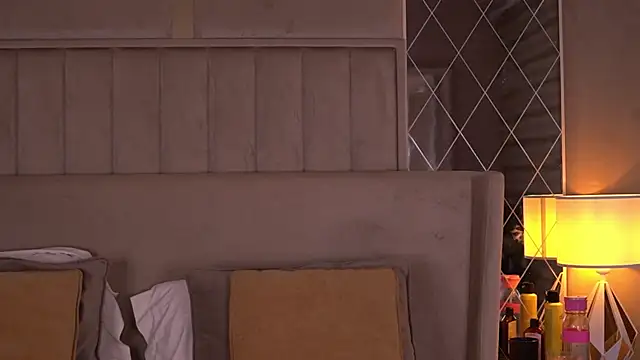 FrancescaDante online show from January 9, 2026, 6:09 am