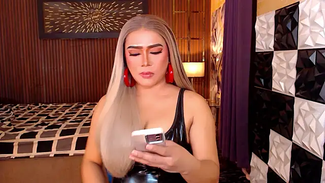 Snapshot of Seductivemeganxx chatting on March 18, 2026, 8:06 am Seductivemeganxx online show from March 18, 2026, 8:06 am