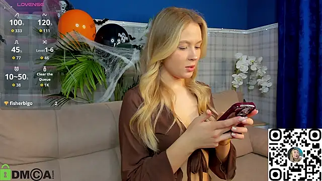 Margo-pvt online show from October 28, 2025, 1:06 am