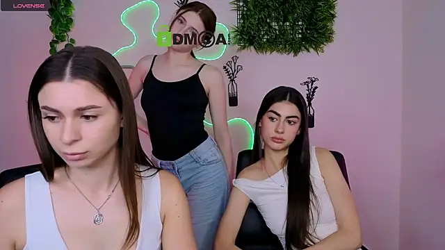 nekky mouse online show from July 29, 2026, 9:30 am