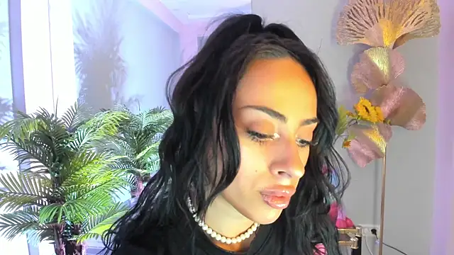 Cupcake Izzy online show from June 29, 2026, 6:51 pm