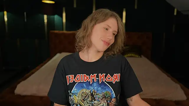 BadAfina online show from October 8, 2025, 10:17 am