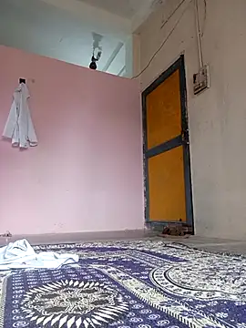 LOVE-R online show from September 10, 2025, 3:27 am