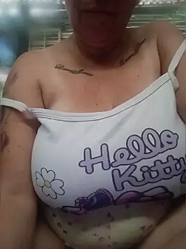 SinisterBabe online show from July 7, 2026, 1:14 pm