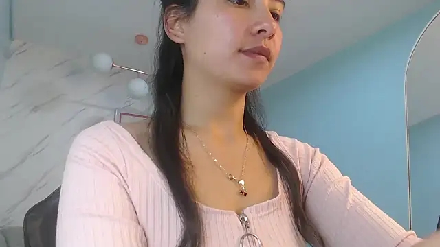 victoria hernandez t  online show from June 22, 2026, 1:19 pm