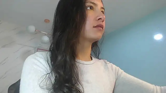 victoria hernandez t  online show from June 16, 2026, 1:11 pm