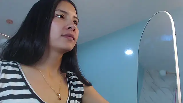 victoria hernandez t  online show from May 13, 2026, 1:07 pm