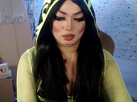 Snapshot of xxXMissCessXxx chatting on April 8, 2026, 4:30 pm xxXMissCessXxx online show from April 8, 2026, 4:30 pm