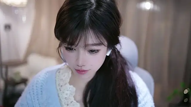 Snapshot of Fortune2Me chatting on February 7, 2026, 5:59 am Fortune2Me online show from February 7, 2026, 5:59 am