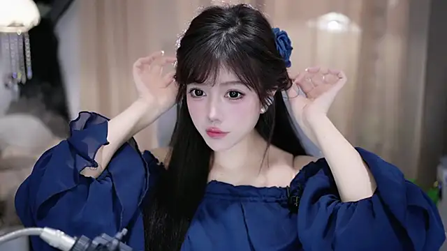 Snapshot of Fortune2Me chatting on March 9, 2026, 4:27 am Fortune2Me online show from March 9, 2026, 4:27 am