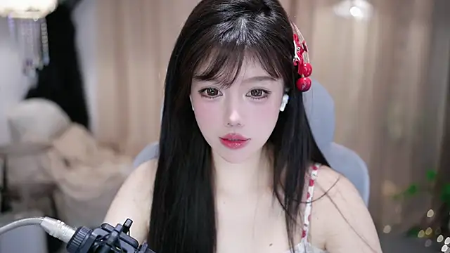 Snapshot of Fortune2Me chatting on March 10, 2026, 4:27 am Fortune2Me online show from March 10, 2026, 4:27 am