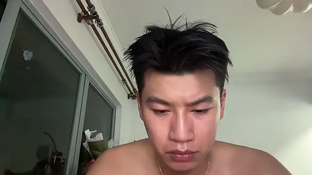 Snapshot of heywilliam chatting on October 10, 2025, 4:30 pm heywilliam online show from October 10, 2025, 4:30 pm