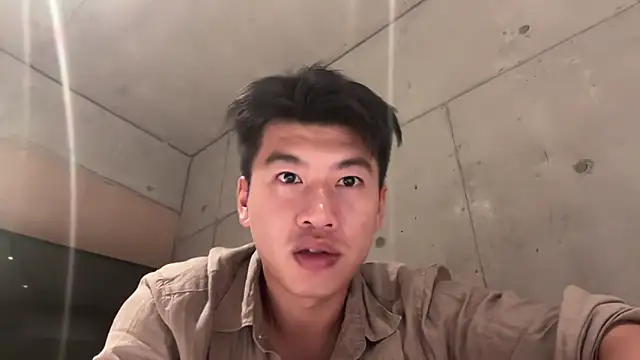 Snapshot of heywilliam chatting on September 15, 2025, 4:40 pm heywilliam online show from September 15, 2025, 4:40 pm