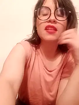 Dana Rise online show from December 19, 2025, 2:59 am