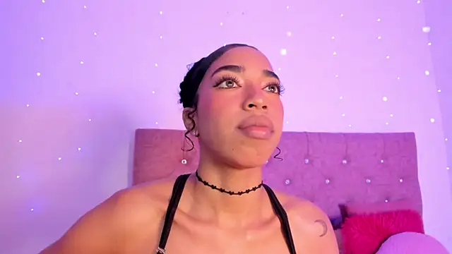 dulce brown01 online show from April 4, 2026, 1:28 pm