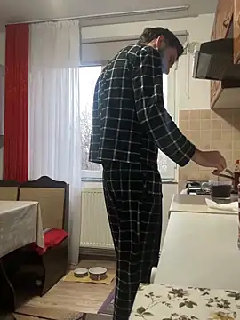 Michel huge online show from March 1, 2026, 5:07 am