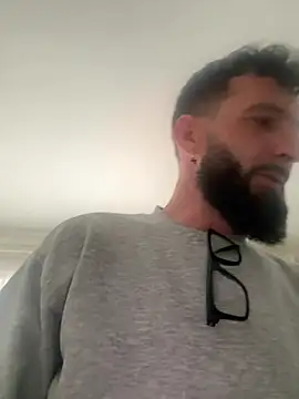 Snapshot of Michel_huge chatting on June 2, 2026, 2:39 pm Michel huge online show from June 2, 2026, 2:39 pm