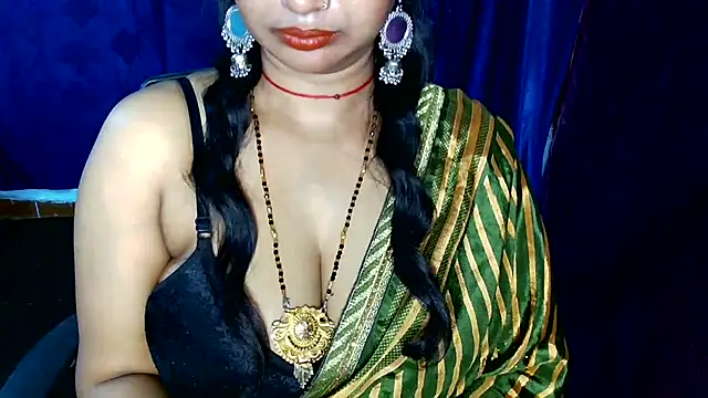 QUEEN SAKHI- online show from June 6, 2026, 7:41 pm