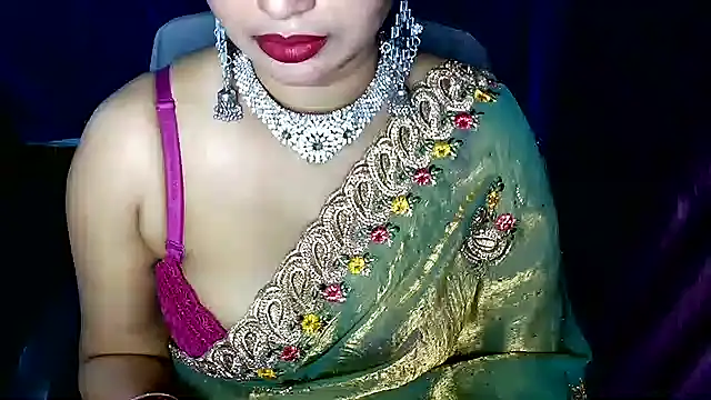 QUEEN SAKHI- online show from June 21, 2026, 10:43 am