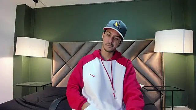 Marcus Jeron online show from November 7, 2025, 3:22 am