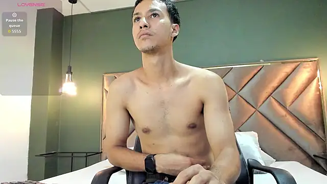 Snapshot of Marcus_Jeron chatting on July 9, 2026, 6:07 pm Marcus Jeron online show from July 9, 2026, 6:07 pm