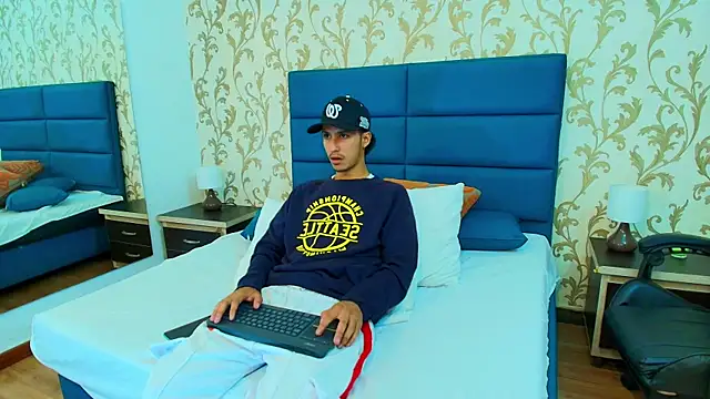 Marcus Jeron online show from September 27, 2025, 12:39 am