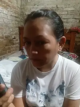 Snapshot of marinita13 chatting on July 23, 2026, 2:09 am marinita13 online show from July 23, 2026, 2:09 am