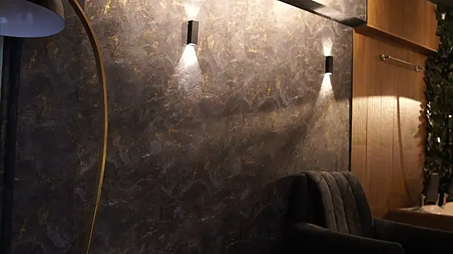 Ariaa Isabell online show from December 5, 2025, 6:28 pm