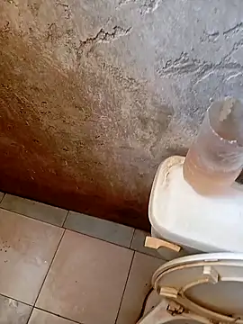 NAUFRAGO 17CM online show from November 12, 2025, 3:27 pm