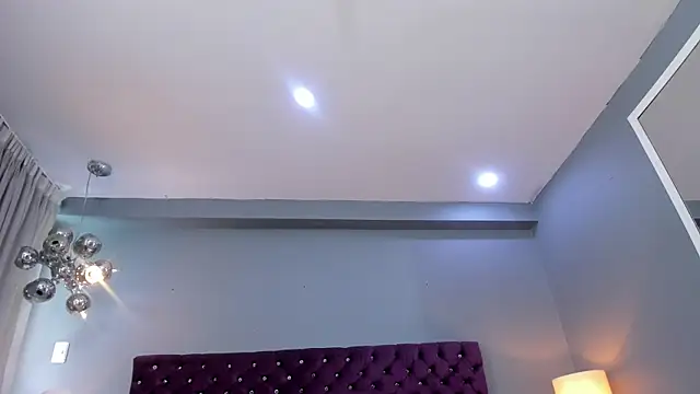 RedAngel1- online show from October 3, 2025, 4:52 pm