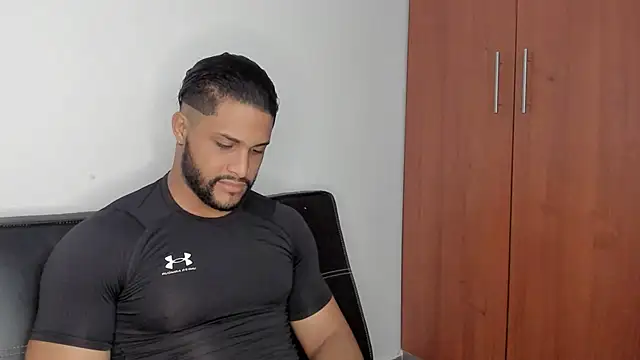 Pier Simons online show from October 13, 2025, 10:17 am