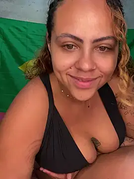Chloe Leaozinho online show from June 14, 2026, 2:40 pm