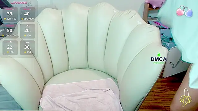 Snapshot of Rose_Rosemary chatting on July 9, 2026, 1:17 am Rose Rosemary online show from July 9, 2026, 1:17 am