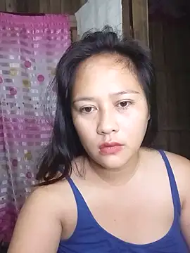 Snapshot of pretty_me092121 chatting on June 14, 2026, 6:31 pm pretty me092121 online show from June 14, 2026, 6:31 pm