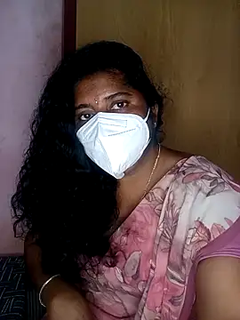 Jessi 25 online show from November 3, 2025, 10:08 am