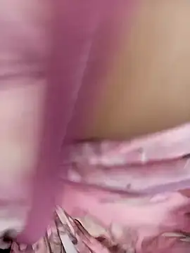 Jessi 25 online show from October 14, 2025, 6:08 pm