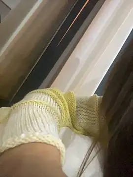 xiao-mo520 online show from September 24, 2025, 2:45 pm