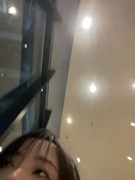 xiao-mo520 online show from November 2, 2025, 10:20 am