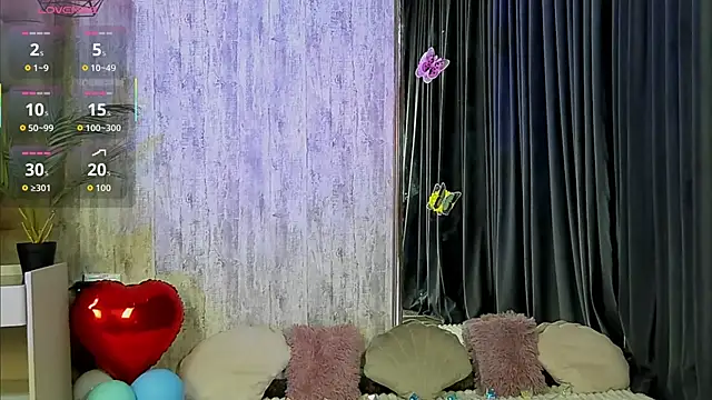 Maya Collins  online show from March 13, 2026, 7:52 pm