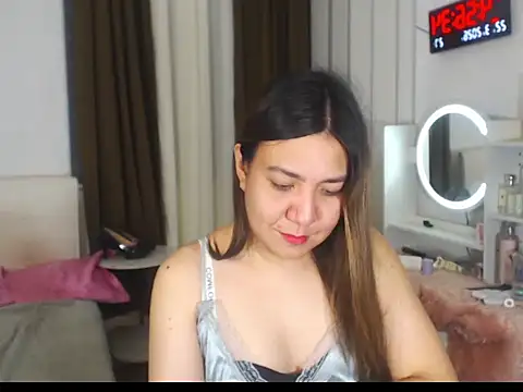 Snapshot of stellahugeX chatting on March 21, 2026, 8:57 pm stellahugeX online show from March 21, 2026, 8:57 pm