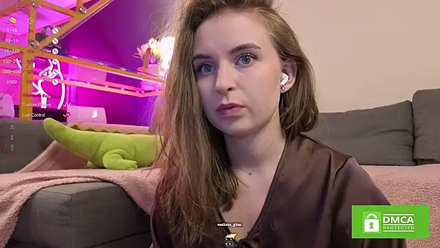 FlexiPixie online show from October 23, 2025, 12:59 pm