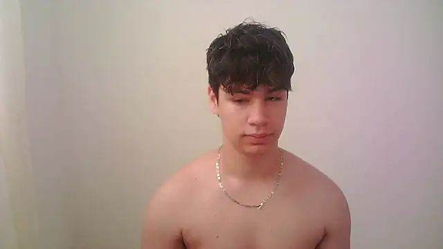 Snapshot of zeus_181 chatting on March 16, 2026, 2:43 pm zeus 181 online show from March 16, 2026, 2:43 pm