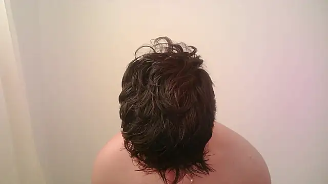 Snapshot of zeus_181 chatting on February 15, 2026, 2:49 pm zeus 181 online show from February 15, 2026, 2:49 pm