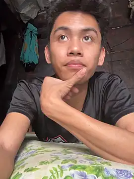 Demure Asian143 online show from September 26, 2025, 6:42 am