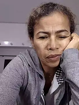 Merybeks online show from December 18, 2025, 10:41 am