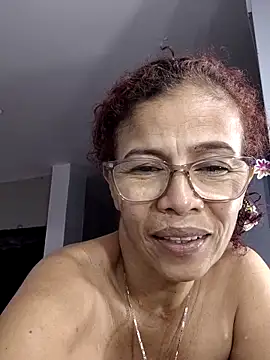 Snapshot of Merybeks chatting on June 1, 2026, 10:04 am Merybeks online show from June 1, 2026, 10:04 am