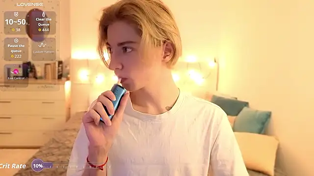 fiachand online show from February 18, 2026, 10:01 am