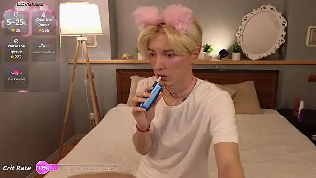 fiachand online show from October 2, 2025, 9:07 pm