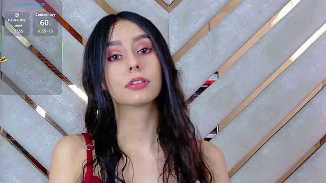 Sarah-Grace online show from February 4, 2026, 1:22 am